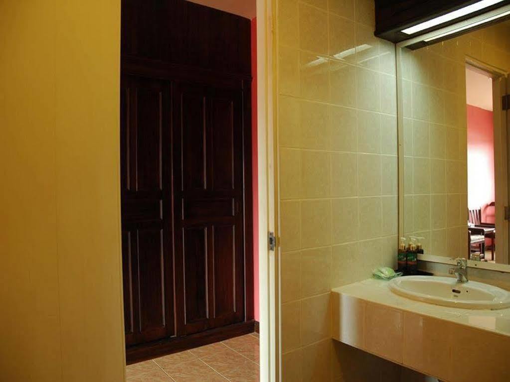 A Mansion Hotel Krabi Exterior photo